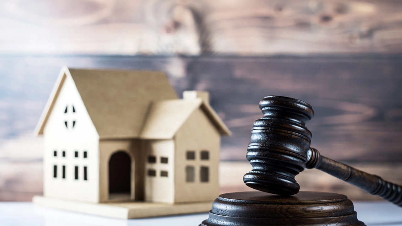 Who are some good real estate lawyers in Bangalore?